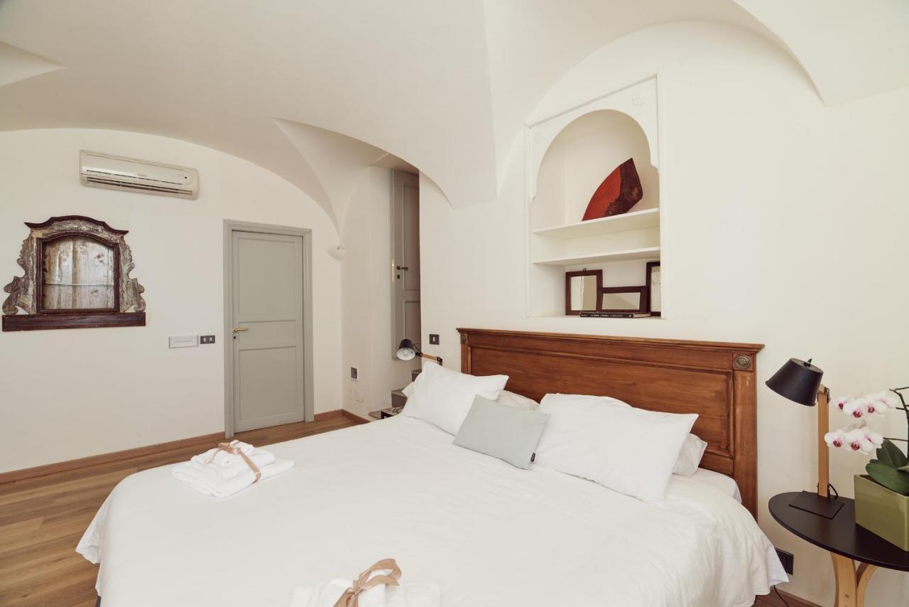 L' Hôtellerie Easy Suites Palermo Exterior foto