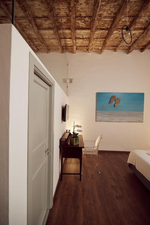 L' Hôtellerie Easy Suites Palermo Exterior foto